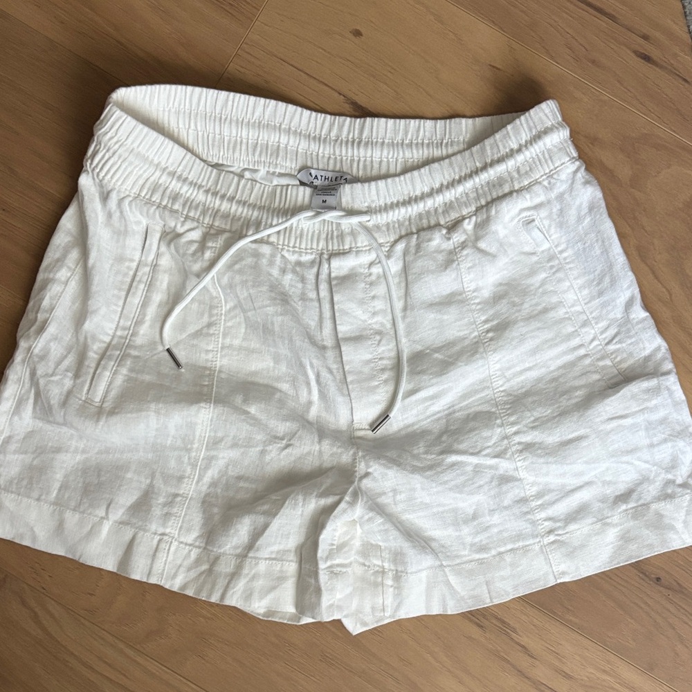 Athleta Women's Cream Athletic Shorts
